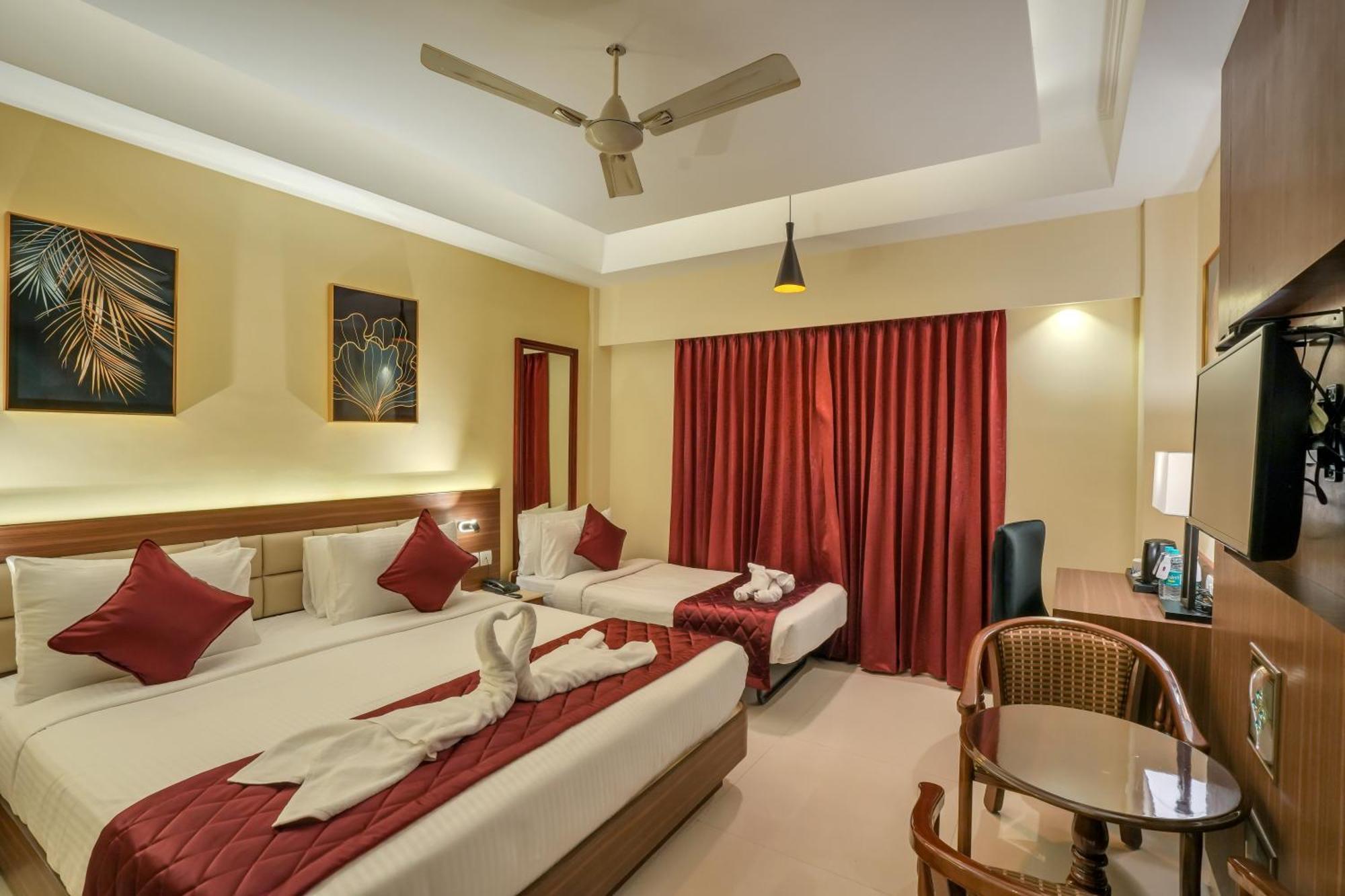 Park Avenue Hotel & Apartments Trichy Tiruchirappalli ภายนอก รูปภาพ