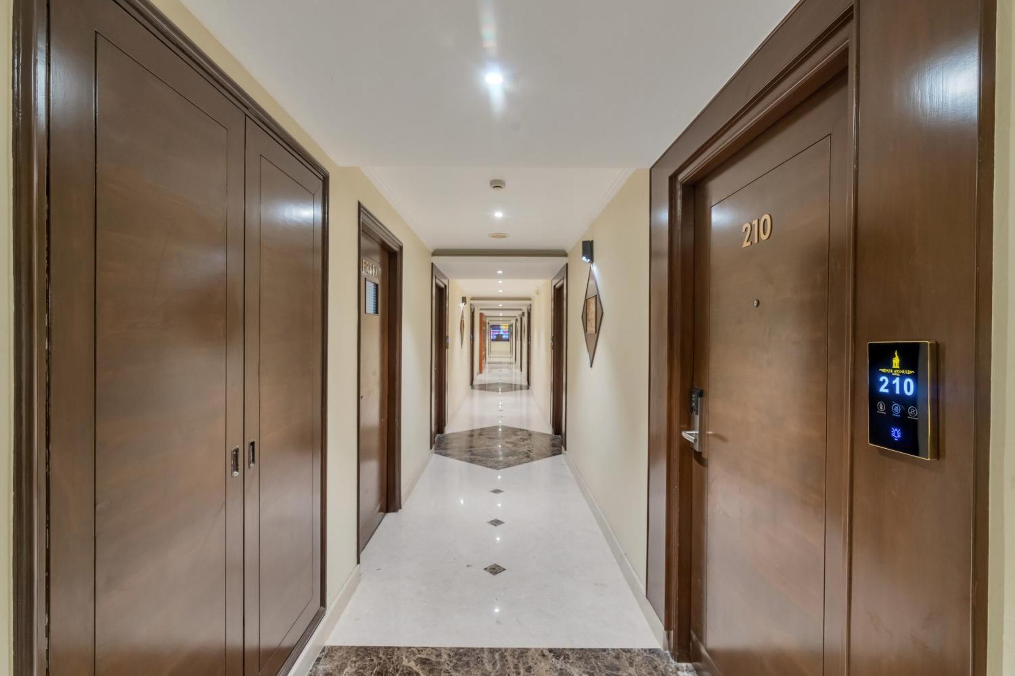 Park Avenue Hotel & Apartments Trichy Tiruchirappalli ภายนอก รูปภาพ