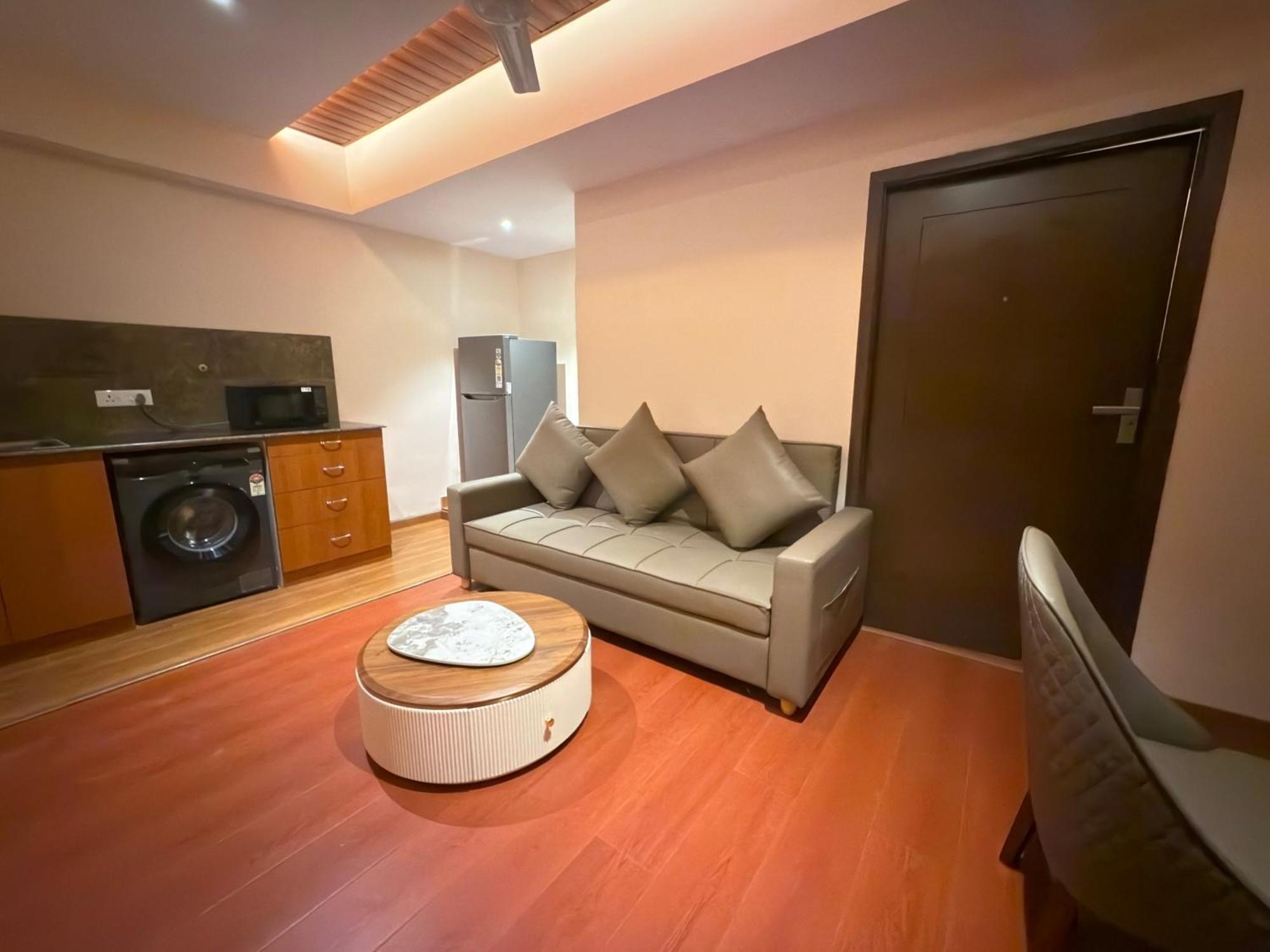 Park Avenue Hotel & Apartments Trichy Tiruchirappalli ภายนอก รูปภาพ